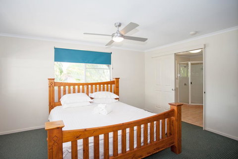 City Beach Holiday House - Holiday Find 3