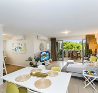 City Stadium Apartment on the riverfront - Holiday Find