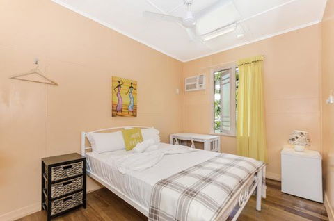 Civic Guesthouse - Holiday Find 3
