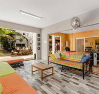 Civic Guesthouse - Holiday Find