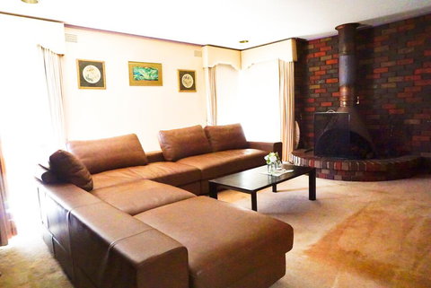 Classic Double Brick Garden House - Holiday Find 2