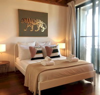 Classic Woolstore Apartment in Teneriffe - Holiday Find