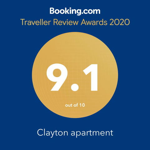 Clayton Apartment - Holiday Find 3