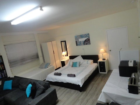 Cleveland B&B - Private Studio Room - Holiday Find 0