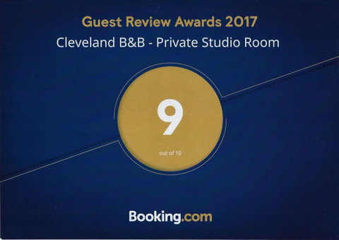 Cleveland B&B - Private Studio Room - Holiday Find 1