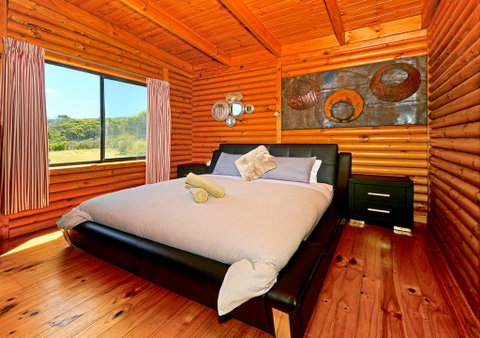 Cloudy Bay Cabin - Holiday Find 3