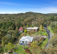 Cloverhill Hepburn Springs - Holiday Find