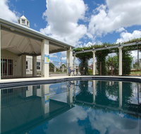 Coachmans Inn Warwick - Holiday Find