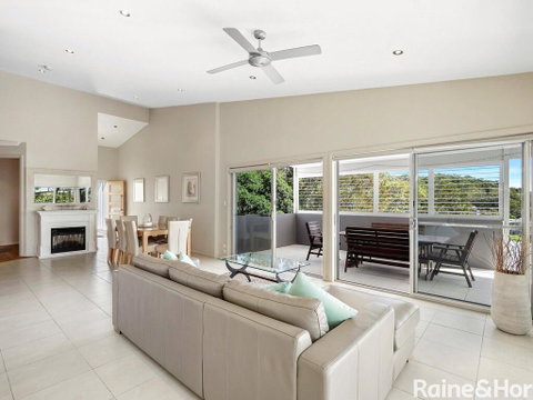 Coast - 3/42 Avoca Drive, Avoca Beach - Holiday Find 2