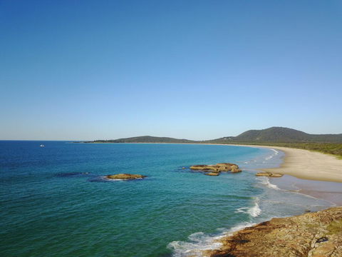 Coastal Hideaway - Holiday Find 0