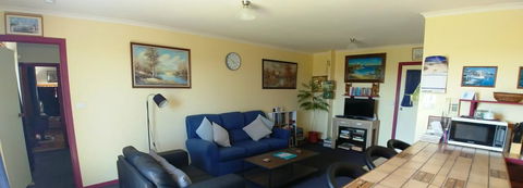 Cobden Crest Cottages - Holiday Find 0