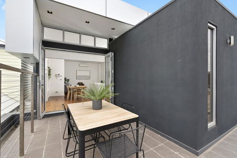 Cogens Two Bedroom Townhouse - Holiday Find 2