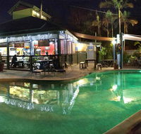 Colonial Village Cabins Camping  Tours - Hervey Bay YHA - Holiday Find