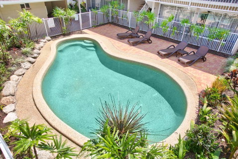 Comfort Inn Cairns City - Holiday Find 0