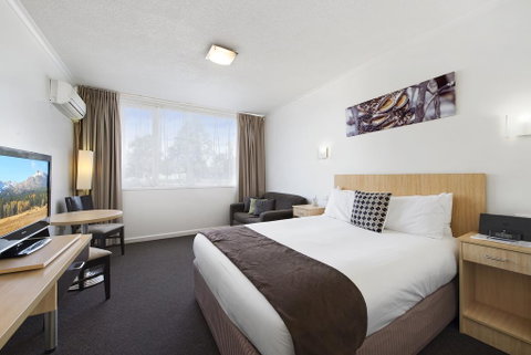 Comfort Inn Capital Horsham - Holiday Find 2