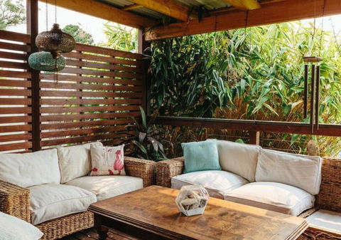 Comfortable, Outdoor Entertaining, Lake Walks - Holiday Find 3