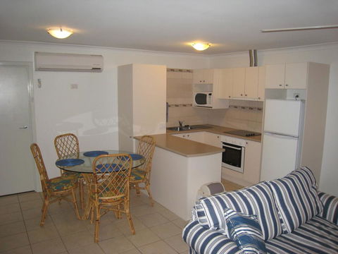 Como Apartments - Geraldton - Holiday Find 0
