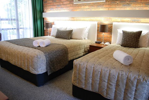 Connells Motel & Serviced Apartments - Holiday Find 3