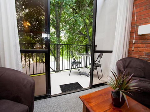 Connells Motel & Serviced Apartments - Holiday Find 0