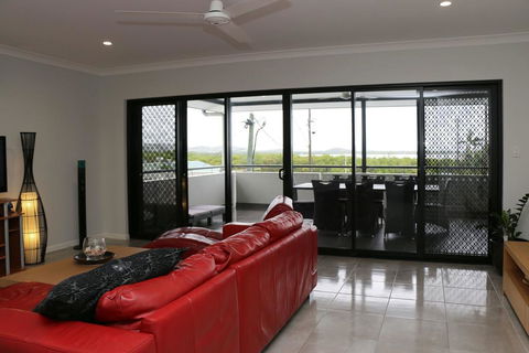 Cooktown Harbour View Luxury Apartments - Holiday Find 0