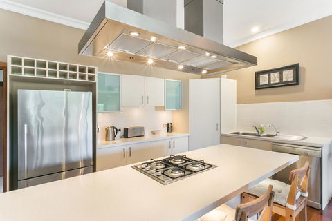 Coolabah - Holiday Find 1