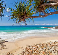 Coolum Classic Beach Shack - Pet Friendly - Holiday Find