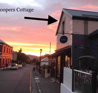Coopers Cottage Battery Point - Holiday Find