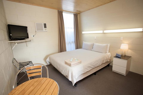Corio Bay Motel - Holiday Find 2
