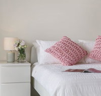 Cosy 3BR Penthouse close to Westfield and Train - Holiday Find