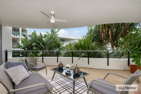 COTTON BEACH 85 - PRIVATE Mid Floor APARTMENT - Holiday Find 1