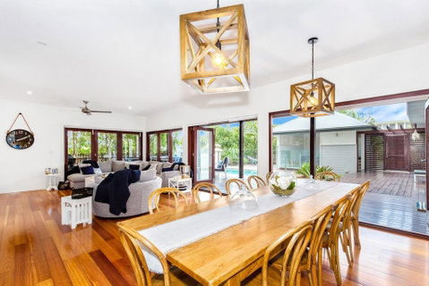 Cottonwood Beach House @ Corporate Boardies - Holiday Find 2