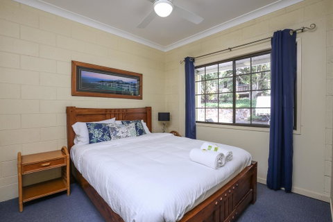 Country Lodge Motel - Holiday Find 1
