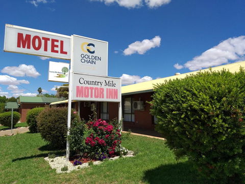 Country Mile Motor Inn - Holiday Find 0