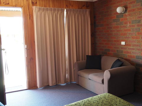 Country Road Motel St Arnaud - Holiday Find 3