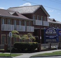 Courtyard Motor Inn - Holiday Find