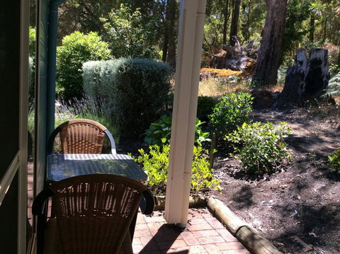 Crabapple Lane - Holiday Find 3