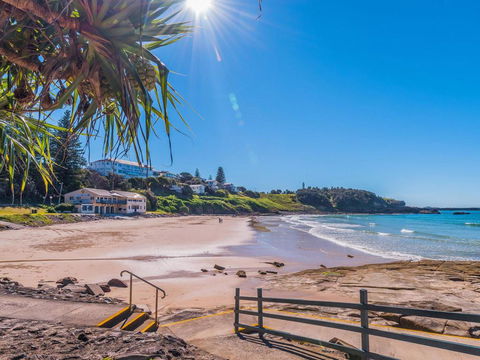 Craigmore On The Beach Unit 13 - Views Views - Holiday Find 2