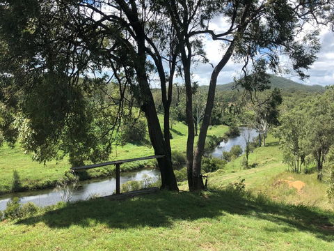 Creekbend - Holiday Find 0