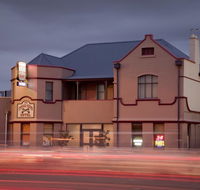 Cross Keys Hotel - Holiday Find
