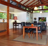 Crystal Creek Rainforest Retreat - Holiday Find