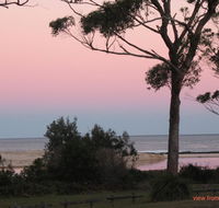 Cudmirrah Reef Cottage - Holiday Find