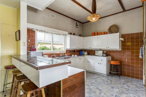 Dalmuir Homestead - Walk To Dromana Beach - Holiday Find 3