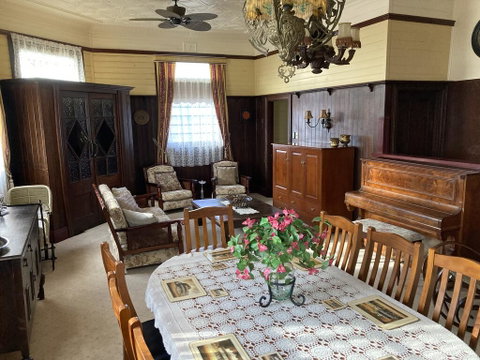 Deepwater Bank BnB - Holiday Find 3