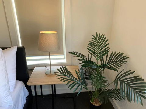 Delicate And Peaceful Bundoora Townhouse 13-R4 - Holiday Find 0