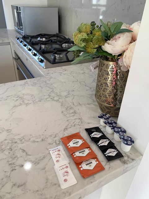 Delicate And Peaceful Bundoora Townhouse 13-R4 - Holiday Find 3