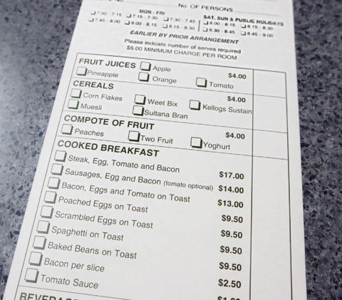 Deniliquin Country Club Motor Inn - Holiday Find 2