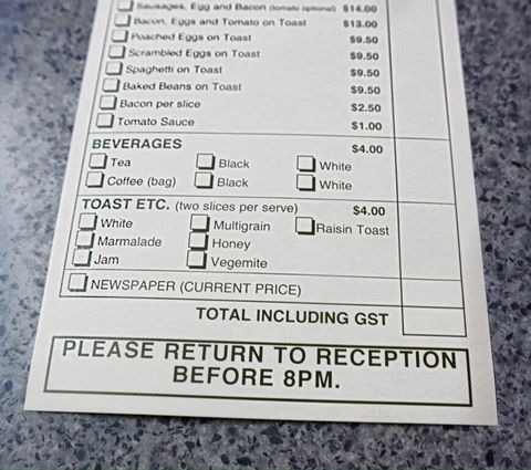 Deniliquin Country Club Motor Inn - Holiday Find 1