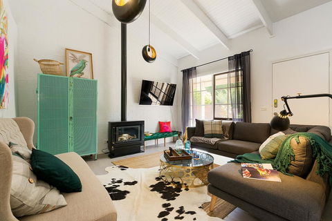Designer Town Villa - Holiday Find 0
