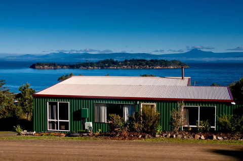 Discover Bruny Island Holiday Accommodation - Holiday Find 0