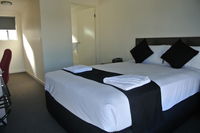 Book Springsure Accommodation Vacations Holiday Find Holiday Find